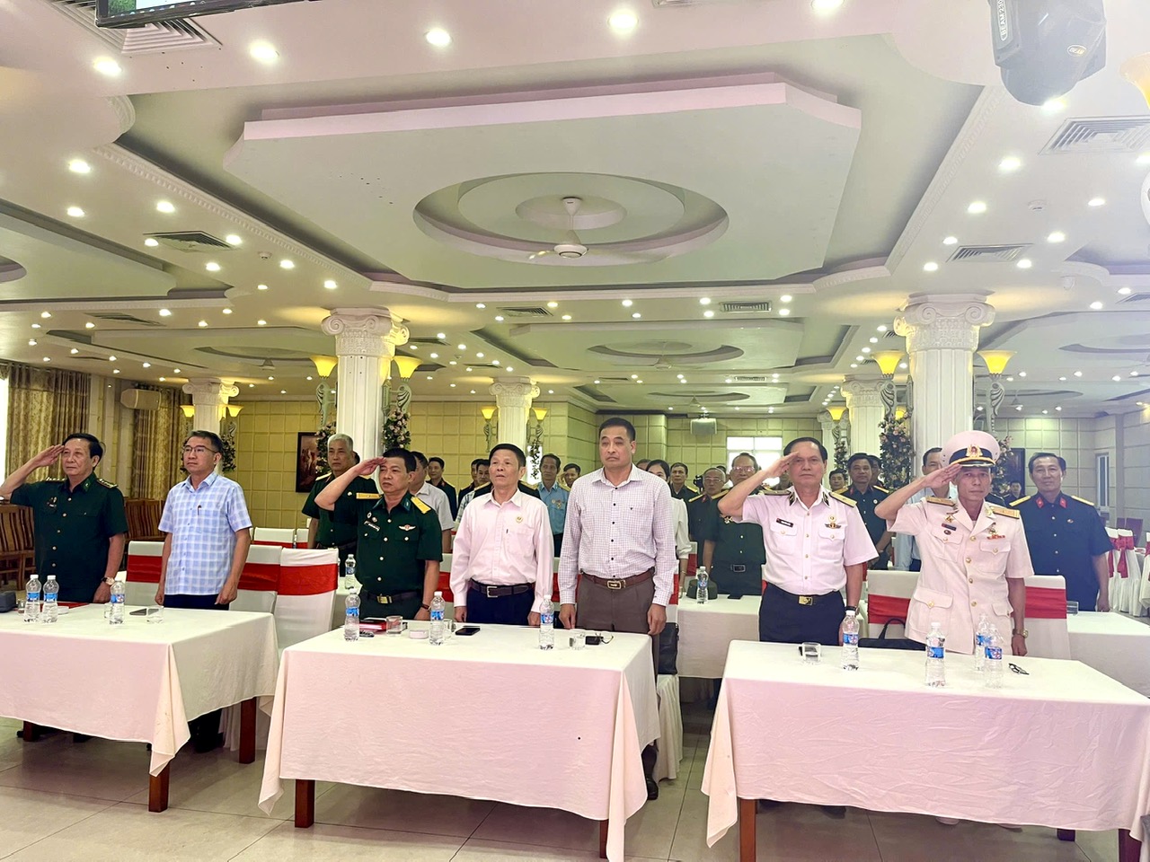 Hội Doanh nghiệp Doanh nhân CCB Hải Phòng công bố quyết định thành lập Câu lạc bộ Doanh nghiệp Doanh nhân CCB xã Lai Khê