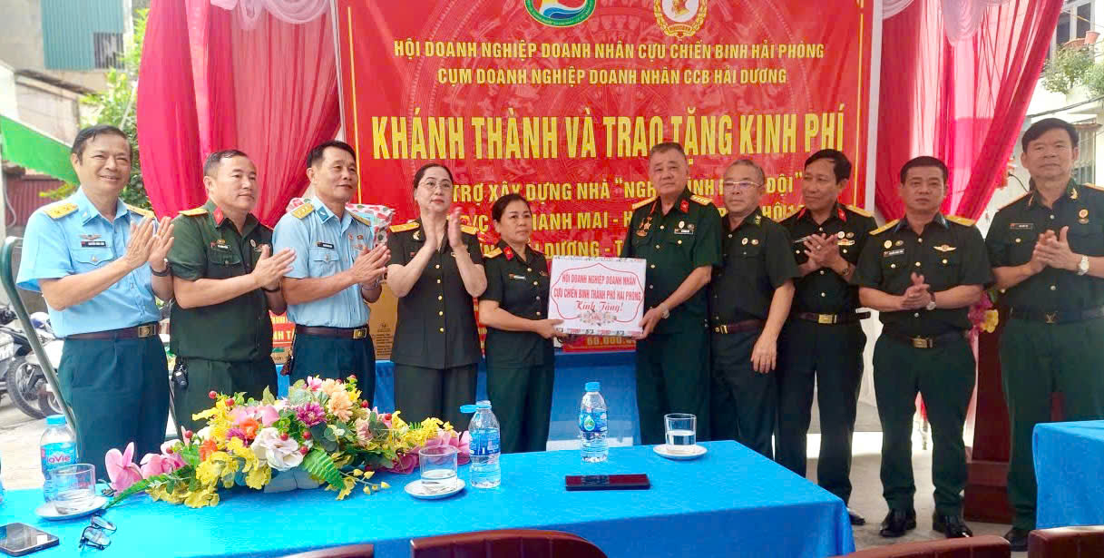Hội Doanh nghiệp, doanh nhân CCB Hải Phòng bàn giao “Nhà nghĩa tình đồng đội” tại phường Hải Dương