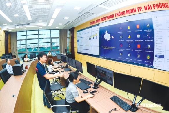Tăng tốc gỡ điểm nghẽn chuyển đổi số